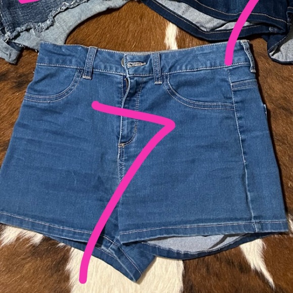 Jean shorts - Picture 1 of 3